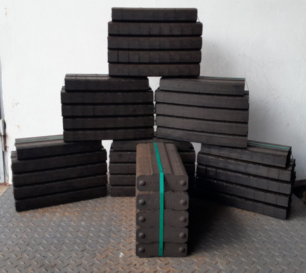 Record Kohle 25 kg Bündel Record Kohle 25 kg Bündel
