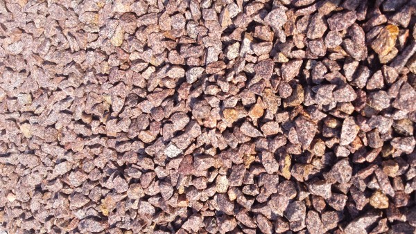 Ziersplitt Granit rot 8-16 mm im Big Bag