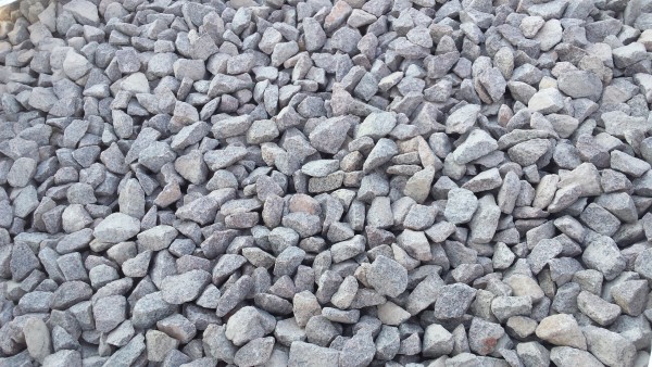 Ziersplitt Granit hellgrau 16-32 mm im Big Bag